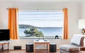 The Little Pink House By Avantstay Water Views
